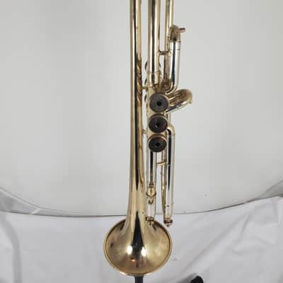 Martin Busine Trumpet  Brass/silver image 3