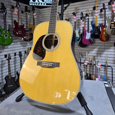 Martin D-35 Left-Handed Acoustic Guitar - Natural w/OHSC & PLEK*D #474 image 4