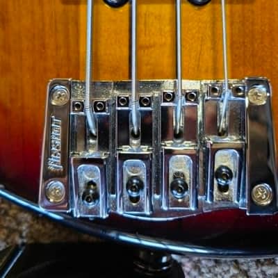 PRS SE Kestrel Bass 2014s - Tri-Color Sunburst image 1