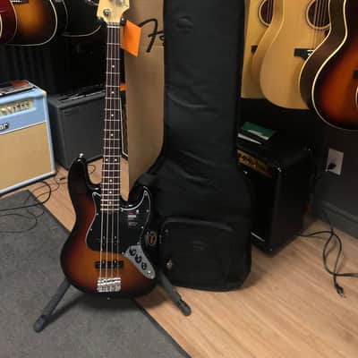 Fender American Performer Jazz Bass 2021 3-Tone Sunburst image 3