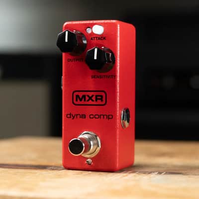 MXR Dyna Comp Mini Compressor Effect Pedal - Used image 3
