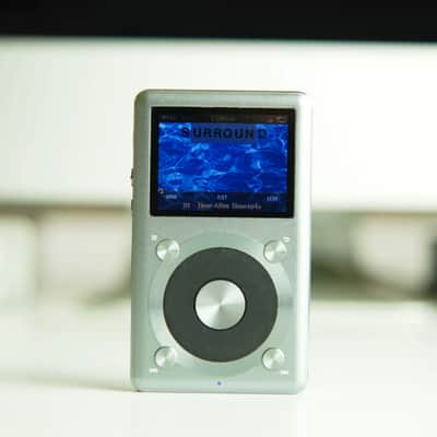 Fiio X3 2nd Gen Hi-res Audio Player (Gunmetal) in Very Good Condition image 10
