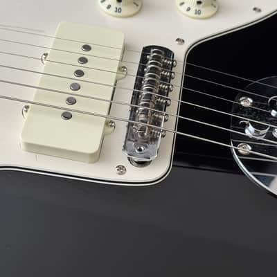 Fender MIJ Traditional II Late '60s Jazzmaster 2024 - Black with Matching Headstock image 2