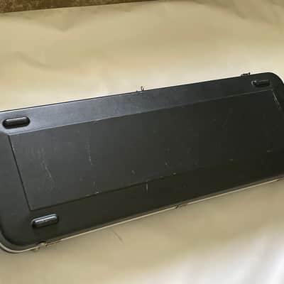 1990's Fender USA Stratocaster Telecaster Black Molded Hardshell Guitar Case Butterfly Latches image 11