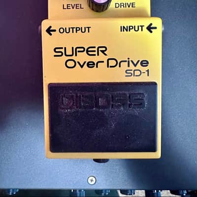 Boss SD-1 Super OverDrive (Silver Label) 1997 - Present - Yellow image 1