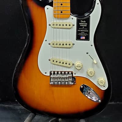 Fender American Vintage II '57 Stratocaster 2022 - 2-Color Sunburst w/FREE Pro Set Up image 3