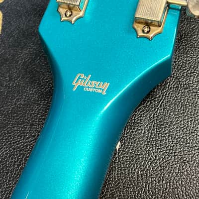 2026 Gibson Custom 1965 Non-Reverse Firebird V 12-String Reissue Aqua Mist VOS image 12