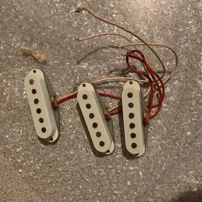 Grinning Dog  Funkmaster  ST Vintage Stratocaster Pickups Vintage image 1