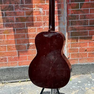 Gibson L-00 1934 - very early production w/a small Dark'burst crack free & as nice as they come ! image 4