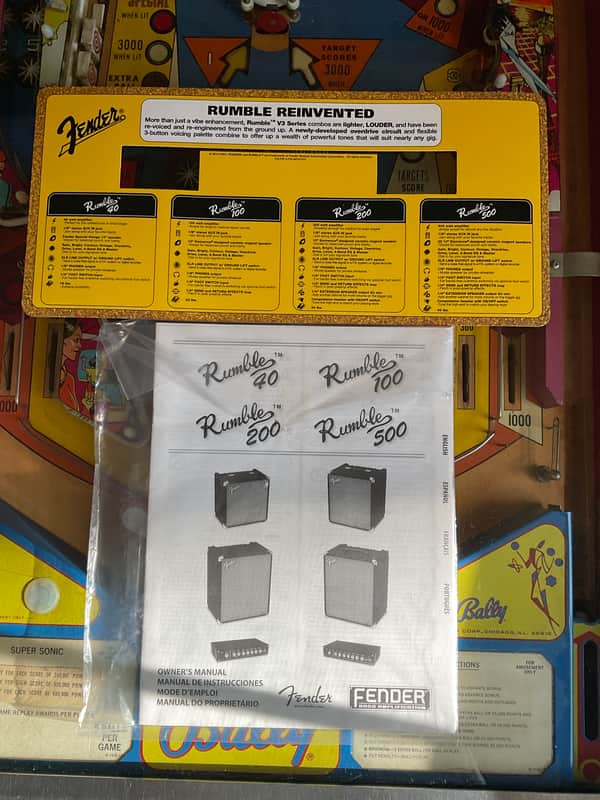 Fender Rumble Bass owners manual and amp topper image 1