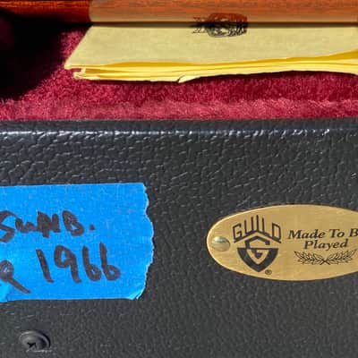 Guild F-20 Troubadour 1966 - Sunburst image 20