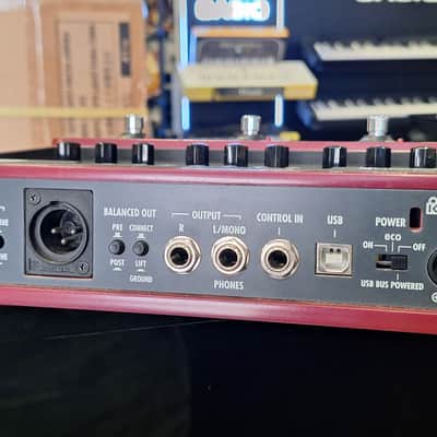 Zoom B3 2011 - 2017 - Red image 3