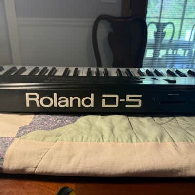 Roland D-5 61-Key Multi-Timbral Linear Synthesizer 1989 - 1992 - Black image 4