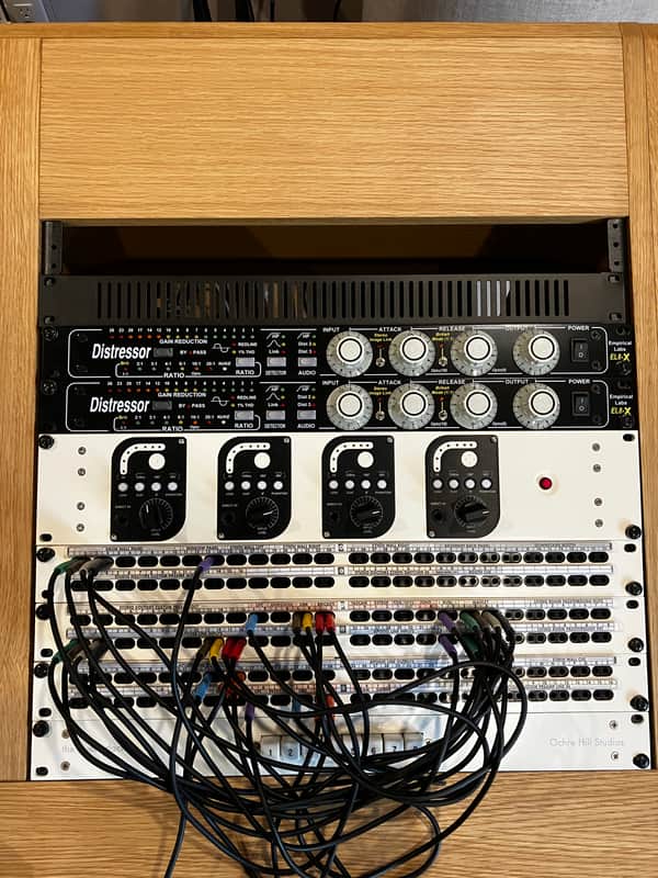 Empirical Labs EL8-XS Distressor Stereo Pair image 1
