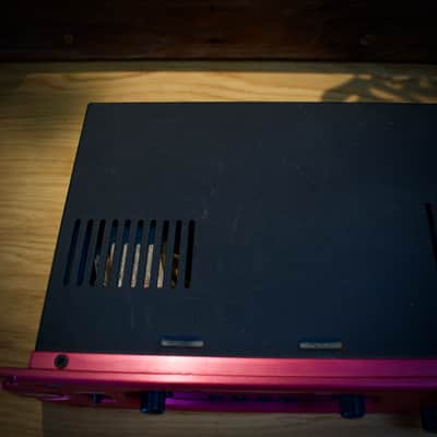 Line 6 POD xt Pro Rackmount Multi-Effect and Amp Modeler 2010s - Red image 6