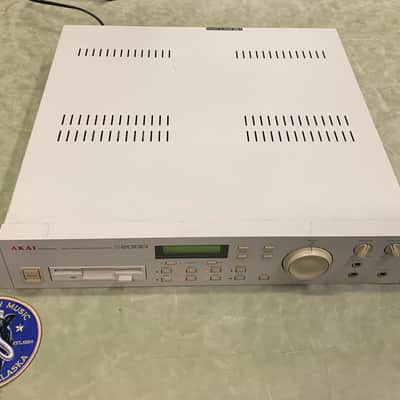 Akai S2000 Midi Stereo Digital Sampler image 6