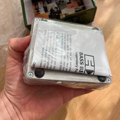 Electro-Harmonix Bass Big Muff Pi Distortion / Sustainer 2008 - Present - Green image 6