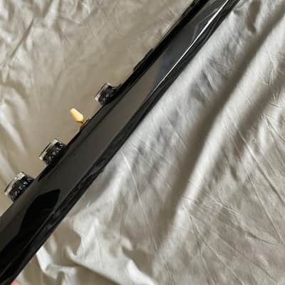 B.C. Rich V Lucky 8 2016 image 8