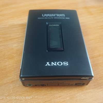 Sony WM 607 1989 - Sony Walkman Cassette player WM 607 black working image 6