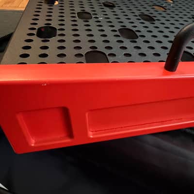 Temple Audio DUO 17 TR Pedalboard with Soft Case 2015 - Present - Temple Red image 3