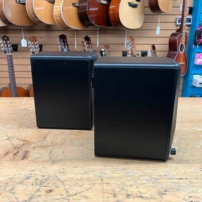 Mackie CR3.5 Studio Monitors image 3