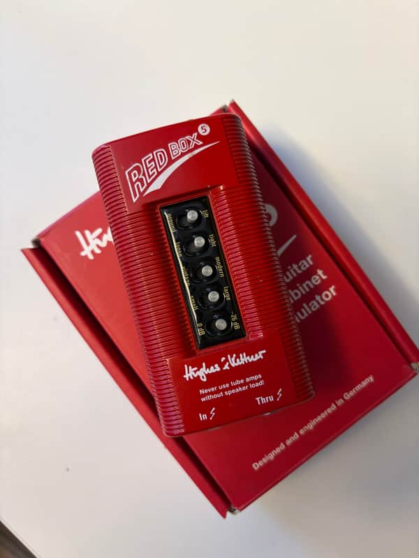 Hughes & Kettner Redbox 5 DI and Cabinet Emulator 2010s - Red image 1