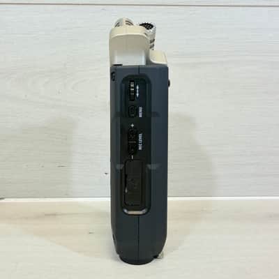 Zoom H4n Pro Handy Recorder Portable 4-Track Audio Recorder w/ Box & Manuals image 5