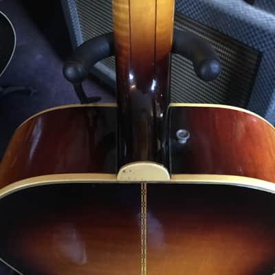 Gibson J-200 Acoustic Guitar 1964 Tobacco Burst image 11