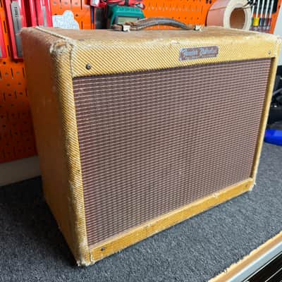 1959 Fender Vibrolux 5F11 Tweed – Original Iron, Astron Signal Caps image 2