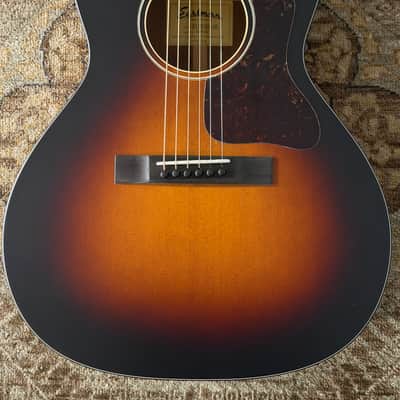 Eastman E1OOSS-SB Slope Shoulder OO-Style Acoustic Guitar w/ Gig Bag & Free Pro Setup image 2