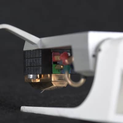 Denon DL-302 MC Cartridge W/ HS-11 Headshell In Excellent