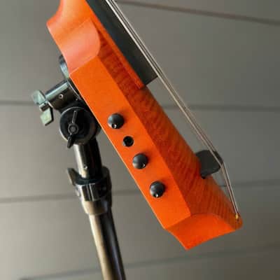 NS Design CR5 Electric Cello (5-String) - Amber Flame Maple - Used in 12 Film Scores image 10