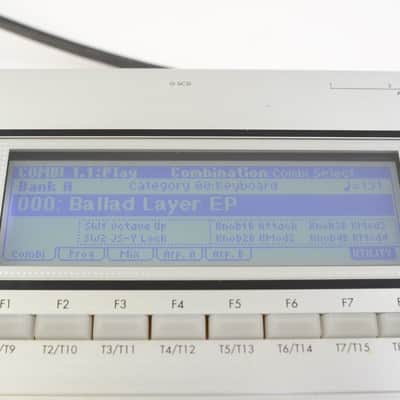 Korg Triton LE 61-Key Keyboard Workstation w/ Power Supply image 2