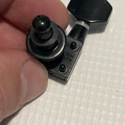 2000's Korean Era Ibanez S & RG Series Black Dual Pin Tuning Pegs Tuners 6 In LIne image 10