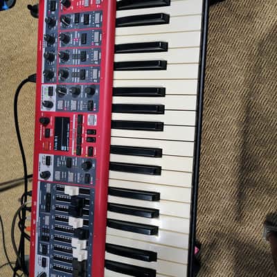 Nord Electro 6D SW73 Semi-Weighted 73-Key Digital Piano 2018 - 2022 - Red image 5