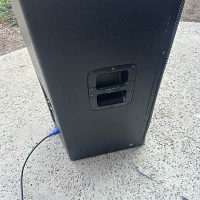 QSC KW152 2-Way 1000-Watt 15" Active Loudspeaker 2010s - Black image 5