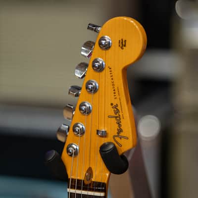 Fender American Ultra Luxe Vintage '60s Stratocaster HSS - Fiesta Red image 5