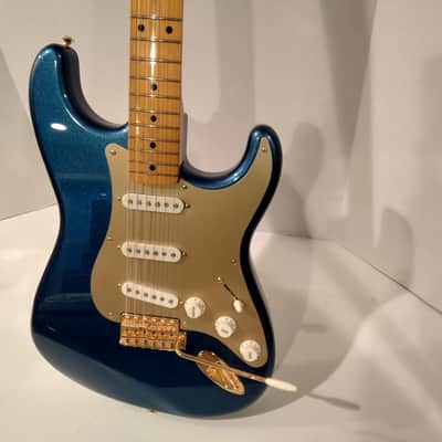 Fender MIJ Limited Edition Traditional '50s Stratocaster FSR w/ Gold Hardware image 5