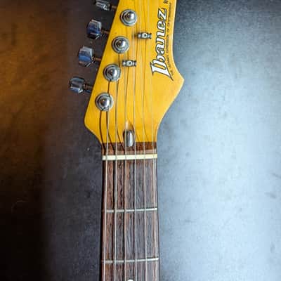 1983 - 1984 Ibanez RS505-CS Roadstar II Deluxe - Cherry Sunburst image 4