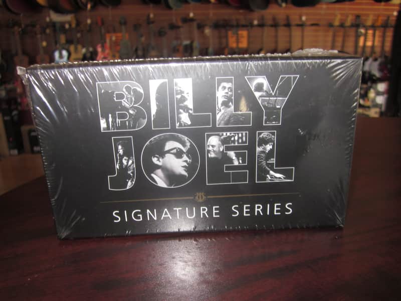 Hohner Billy Joel Signature Harp Harmonica Key of C M535016 - Metal