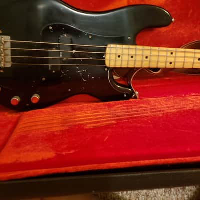 Fender Precision Bass with Maple Fretboard 1974 Black image 3