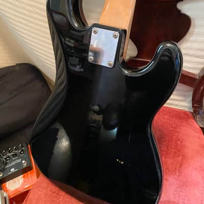 fender squirer p bass guitar left handed 1997 black image 11