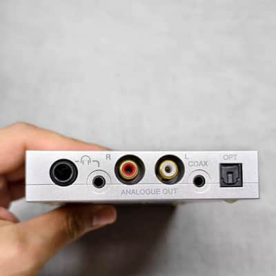 Like NEW! Chord Electronics Hugo 2 DAC Headphone Amp Chord Electronics - Transportable DAC / Headphone portal Amplifier suitable for Astell and Kern made in UK fits focal Meze hifiman campfire Sony mdr-ex1000 Noble jerry Harvey focal grado sennheiser image 2
