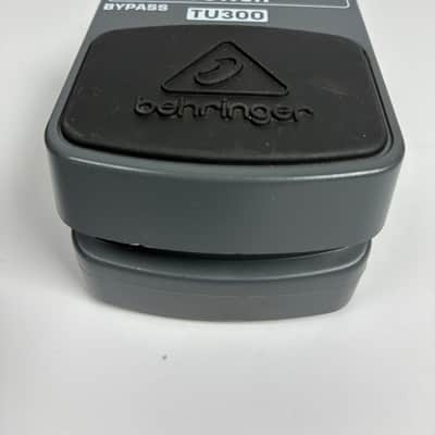 Behringer TU300 Chromatic Tuner - Excellent Condition with Box and Documents image 3