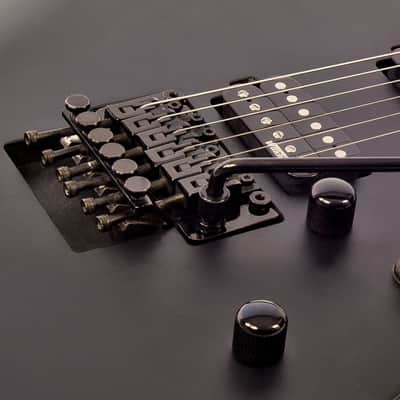 Vintage Rock Series V624FRBK Satin Black image 4