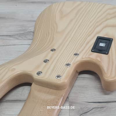 Sandberg California II VM6 MN 6-String Custom Configuration, Open Pore Natural image 9