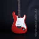 Squier Bullet Stratocaster with Tremolo and Rosewood Fretboard 2010 - 2018 - Fiesta Red