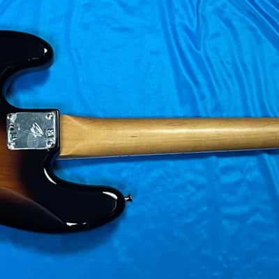 Fender "Gold Foil" Jazz, 2-Tone Sunburst / Ebony *IN. STOCK* image 6