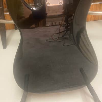 Fender Squier Precision Bass - Black image 5