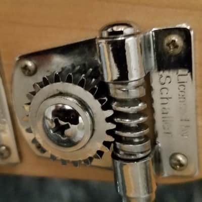 Cort Precision P Bass 1990's Vintage White Maple Neck Schaller Machines Inc Hardshell Case image 6